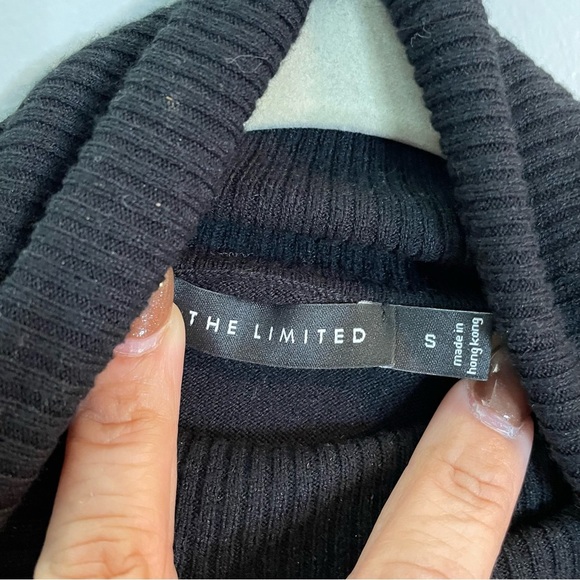 THE LIMITED Women's Black Top Dolman Sleeve With A Tie Waist SZ/SM - Picture 5 of 9